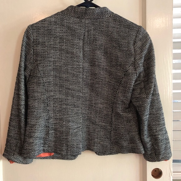 Loft Women’s Blazer 6P - Picture 4 of 5